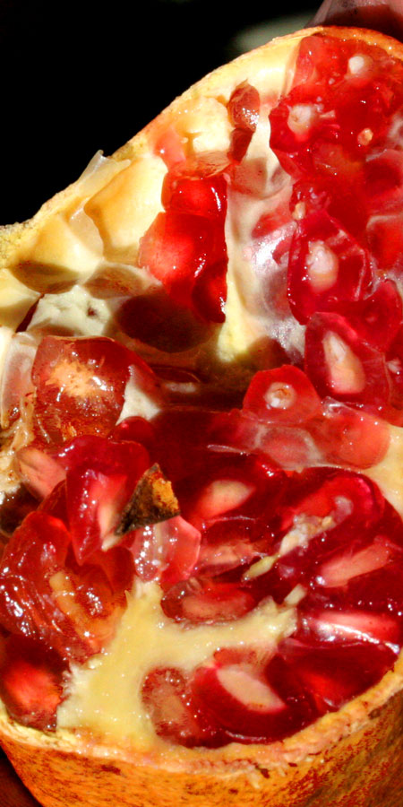 Pomegranate seeds, Super fruit from Southern Spain