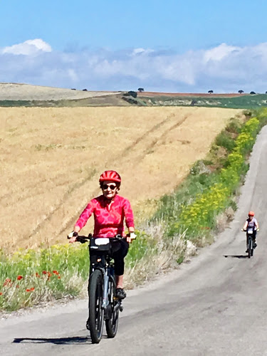 Cycle Trips in Warm countries like Spain