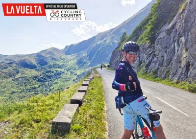 Riding stages of La Vuelta