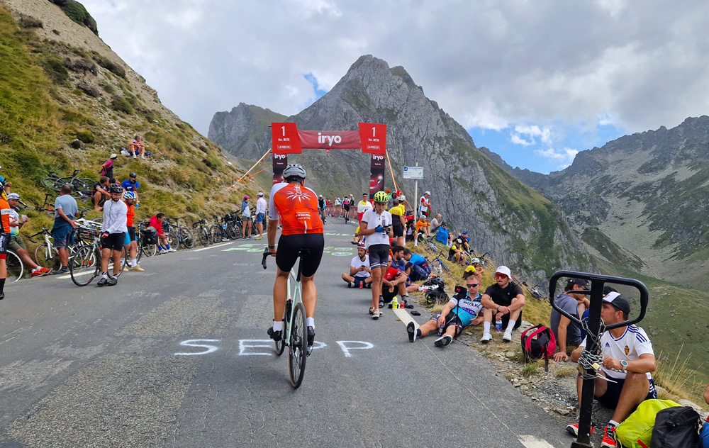 Cycling Vuelta Climbs Tour of Spain