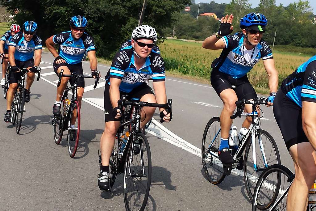 La Vuelta Group, Riding the Route